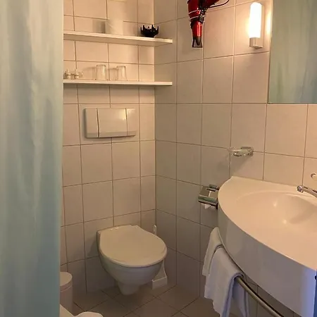 Bernina Ξενοδοχείο 3*