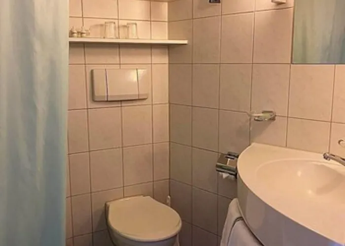 Ξενοδοχείο Bernina 3*